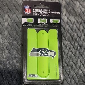 NHL Green Mobile Wallet Accessory